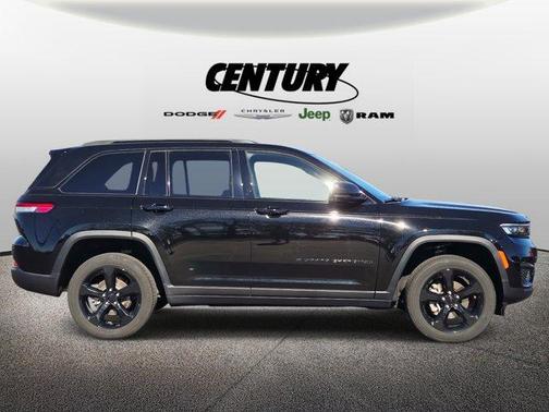 2024 Jeep Grand Cherokee Laredo