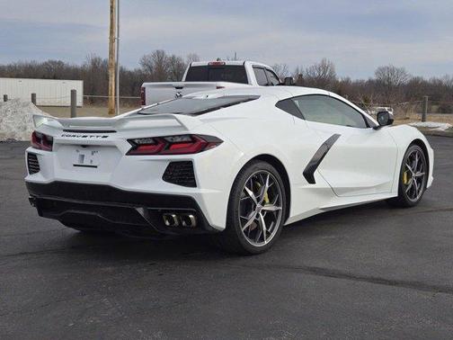 2022 Chevrolet Corvette Stingray w/2LT