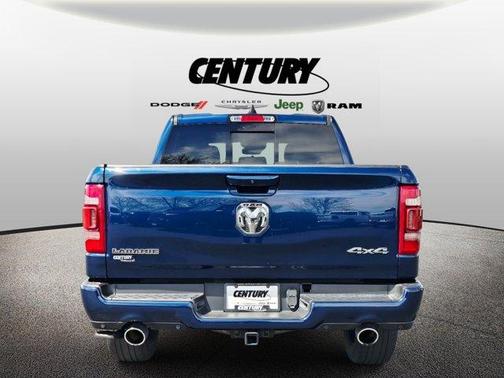 Patriot Blue Pearlcoat 2023 RAM 1500 Laramie
