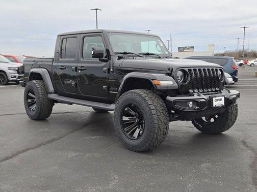 2023 Jeep Gladiator Overland