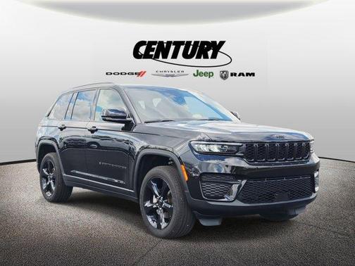 2024 Jeep Grand Cherokee Laredo