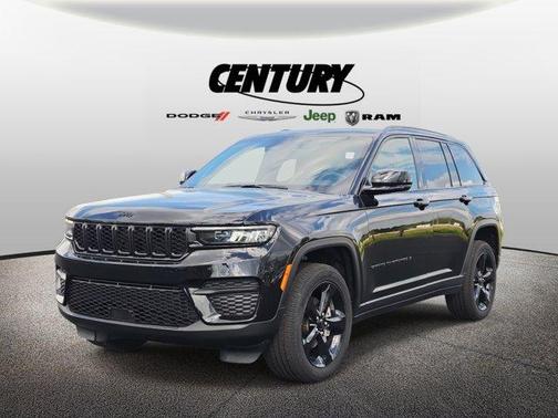 2024 Jeep Grand Cherokee Laredo