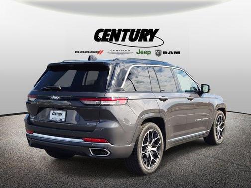 2024 Jeep Grand Cherokee Summit