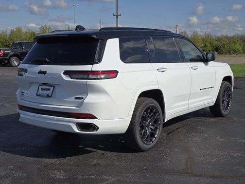 2025 Jeep Grand Cherokee L Summit