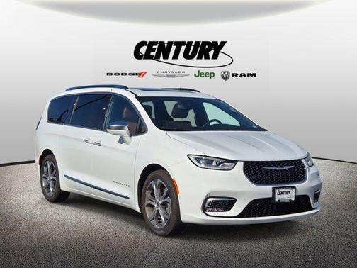 2024 Chrysler Pacifica Pinnacle