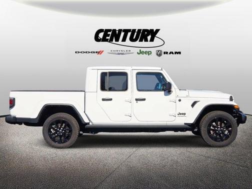 2024 Jeep Gladiator Nighthawk