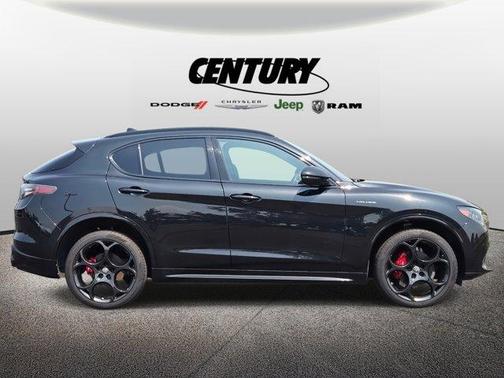 2024 Alfa Romeo Stelvio Veloce