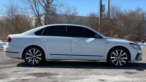 2018 Volkswagen Passat 3.6L V6 GT