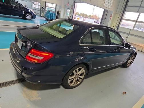 2013 Mercedes-Benz C-Class C 300 4MATIC Luxury