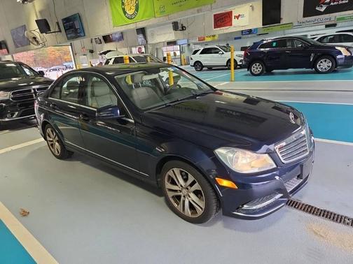 2013 Mercedes-Benz C-Class C 300 4MATIC Luxury