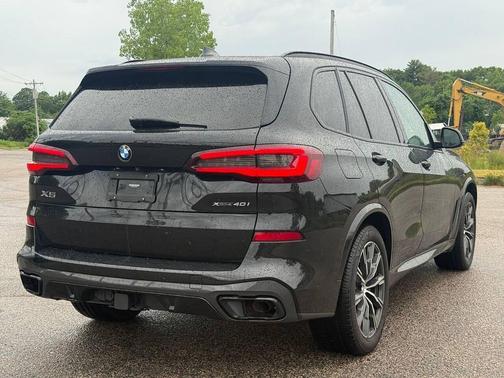 Black Sapphire Metallic 2021 BMW X5 xDrive40i