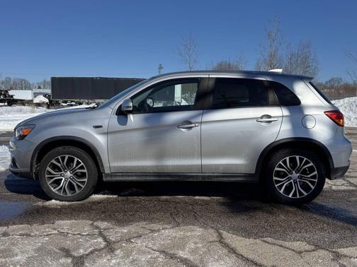 2018 Mitsubishi Outlander Sport 2.4 SE