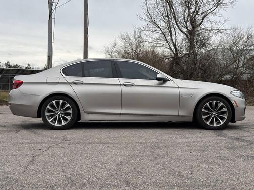 2016 BMW 528 xDrive