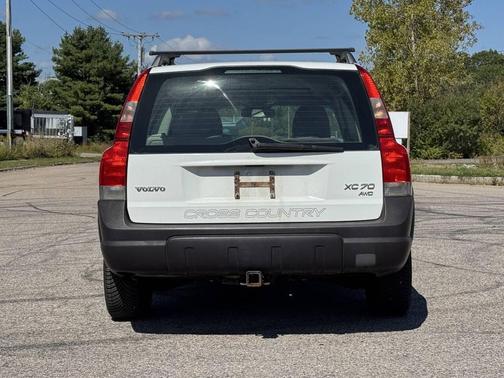 2004 Volvo XC70 Base AWD 4dr Turbo Wagon