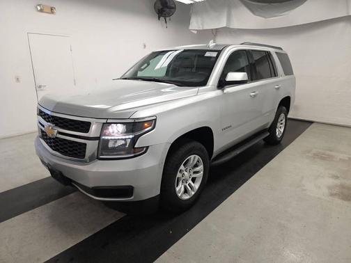 Silver Ice Metallic 2017 Chevrolet Tahoe LT SUV