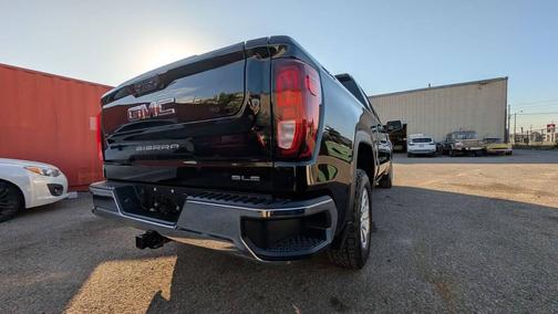 2023 GMC Sierra 1500 SLE