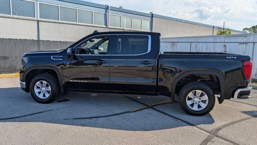 2023 GMC Sierra 1500 SLE