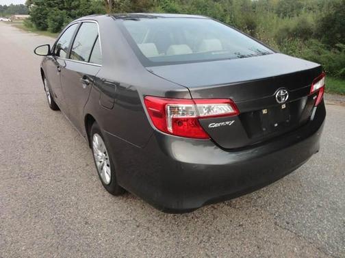 2013 Toyota Camry LE