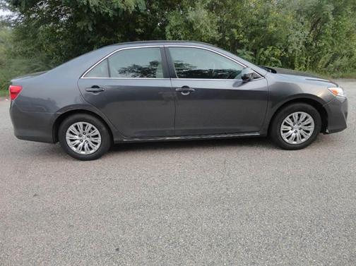 2013 Toyota Camry LE