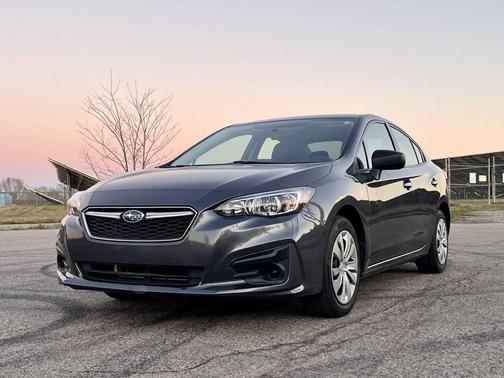 2019 Subaru Impreza 2.0i