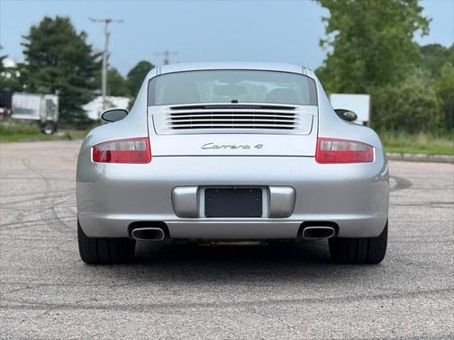 2006 Porsche 911 Carrera 4
