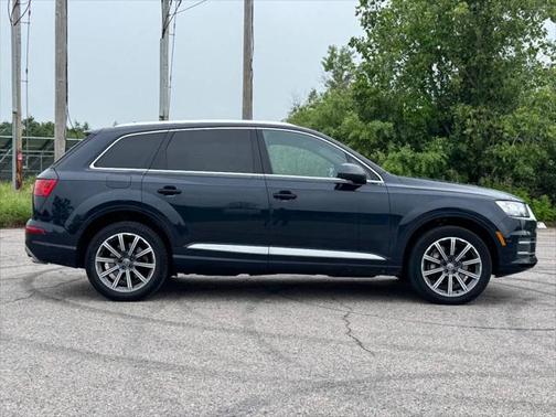 2017 Audi Q7 3.0T Premium