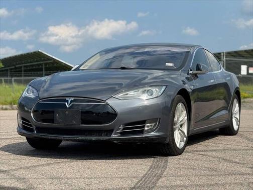 2014 Tesla Model S 85