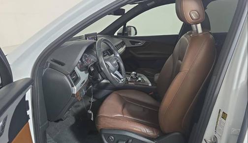 2019 Audi Q7 45 Premium