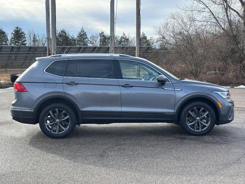 2023 Volkswagen Tiguan 2.0T SE 4MOTION
