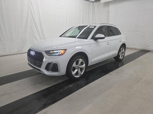 2024 Audi Q5 45 S line Premium Plus