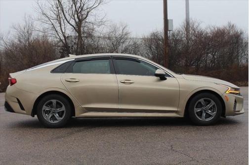 2021 Kia K5 LXS