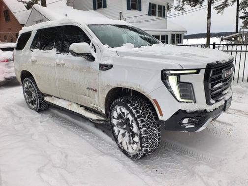 2025 GMC Yukon AT4 4WD