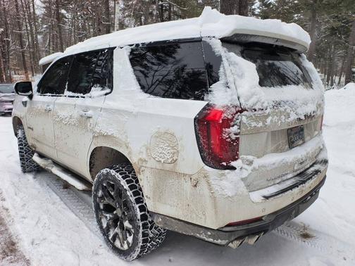 2025 GMC Yukon AT4 4WD