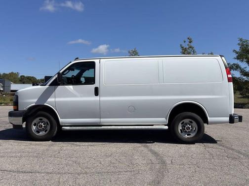 2020 GMC Savana 2500 Work Van