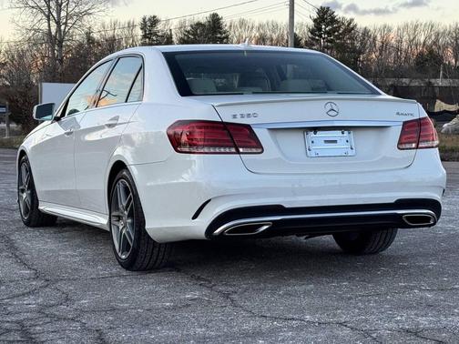 2015 Mercedes-Benz E-Class 4MATIC