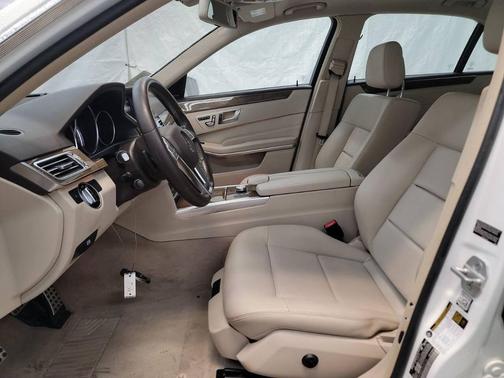 2015 Mercedes-Benz E-Class 4MATIC