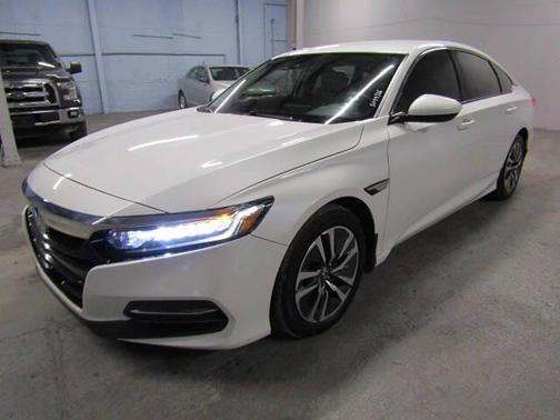 White 2018 Honda Accord Hybrid Base