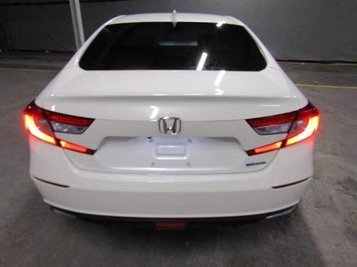 White 2018 Honda Accord Hybrid Base