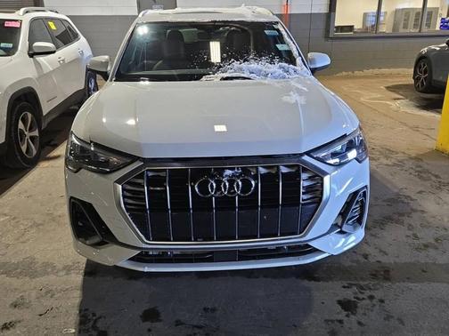 2021 Audi Q3 45 S line Premium