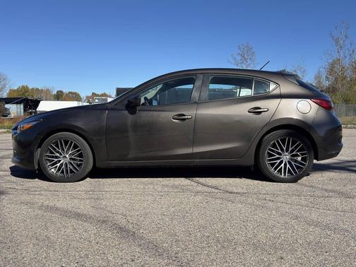 2017 Mazda Mazda3 Sport