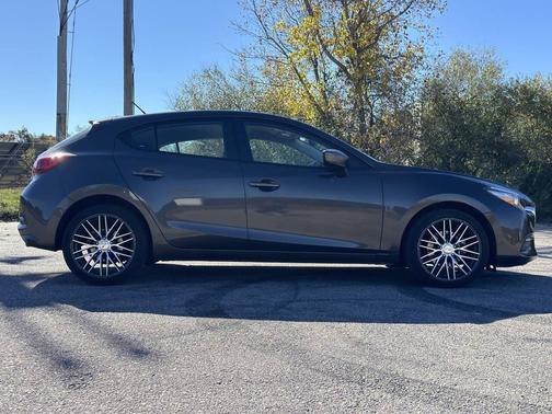 2017 Mazda Mazda3 Sport