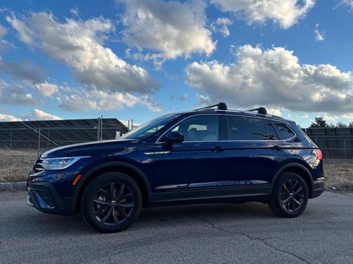 2024 Volkswagen Tiguan 2.0T SE 4MOTION