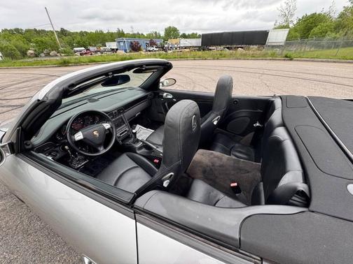 2006 Porsche 911 Carrera 4