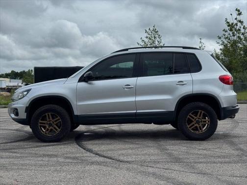 2016 Volkswagen Tiguan 2.0T SE 4MOTION