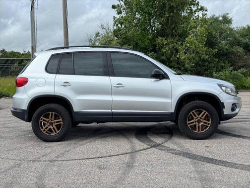 2016 Volkswagen Tiguan 2.0T SE 4MOTION