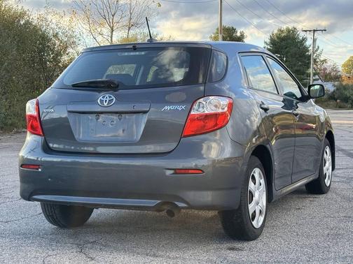 2009 Toyota Matrix S