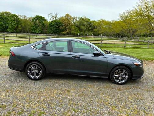 Meteorite Gray Metallic 2024 Honda Accord EX