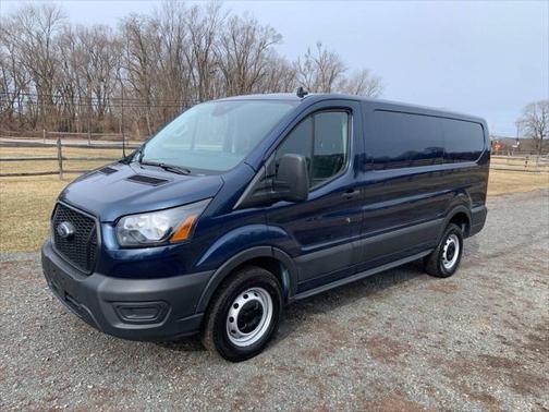 2022 Ford Transit-250 Base