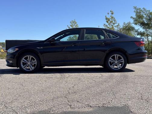 2019 Volkswagen Jetta 1.4T R-Line