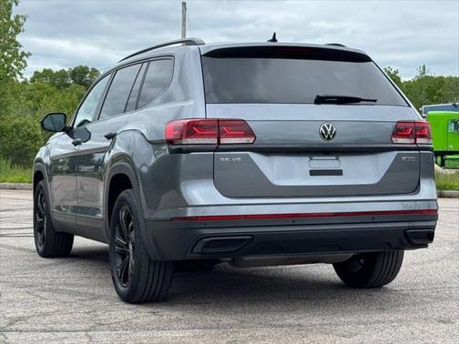 2021 Volkswagen Atlas 3.6L SE w/Technology